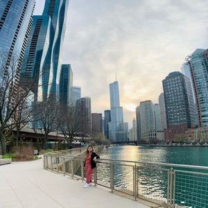 Meet your Posher, Pamela